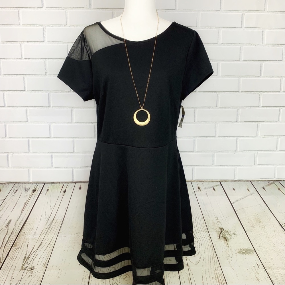 🔥BAR III🔥FIT AND FLARE BLACK MESH DRESS SIZE XS NWT - Picture 2 of 5